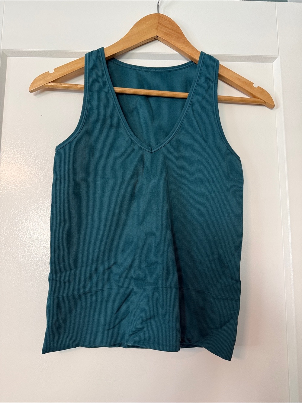 Athleta Women's Aurora Seamless Ribbed V-Neck Tank Top - Teal